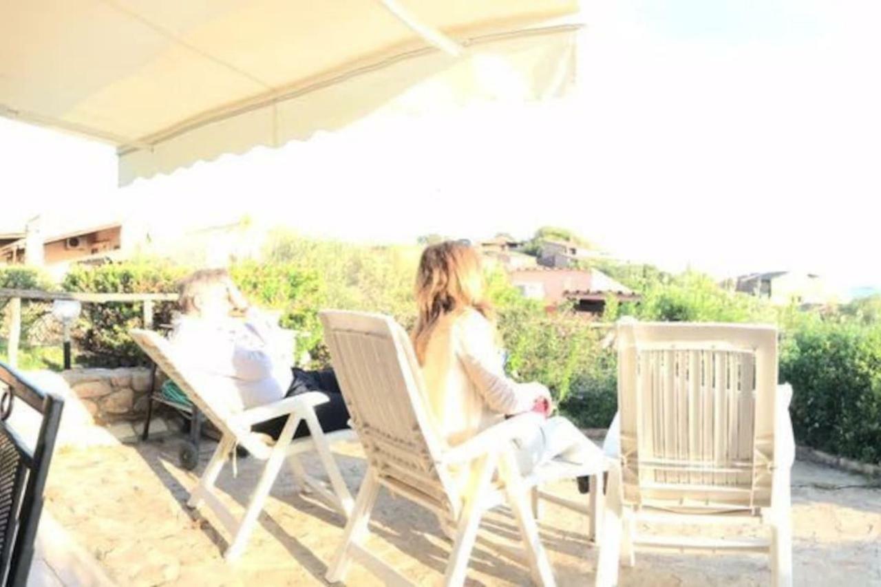 Casa Vacanza La Terrazza Panoramica A 200 Mt Dal Mare Simius Exterior photo