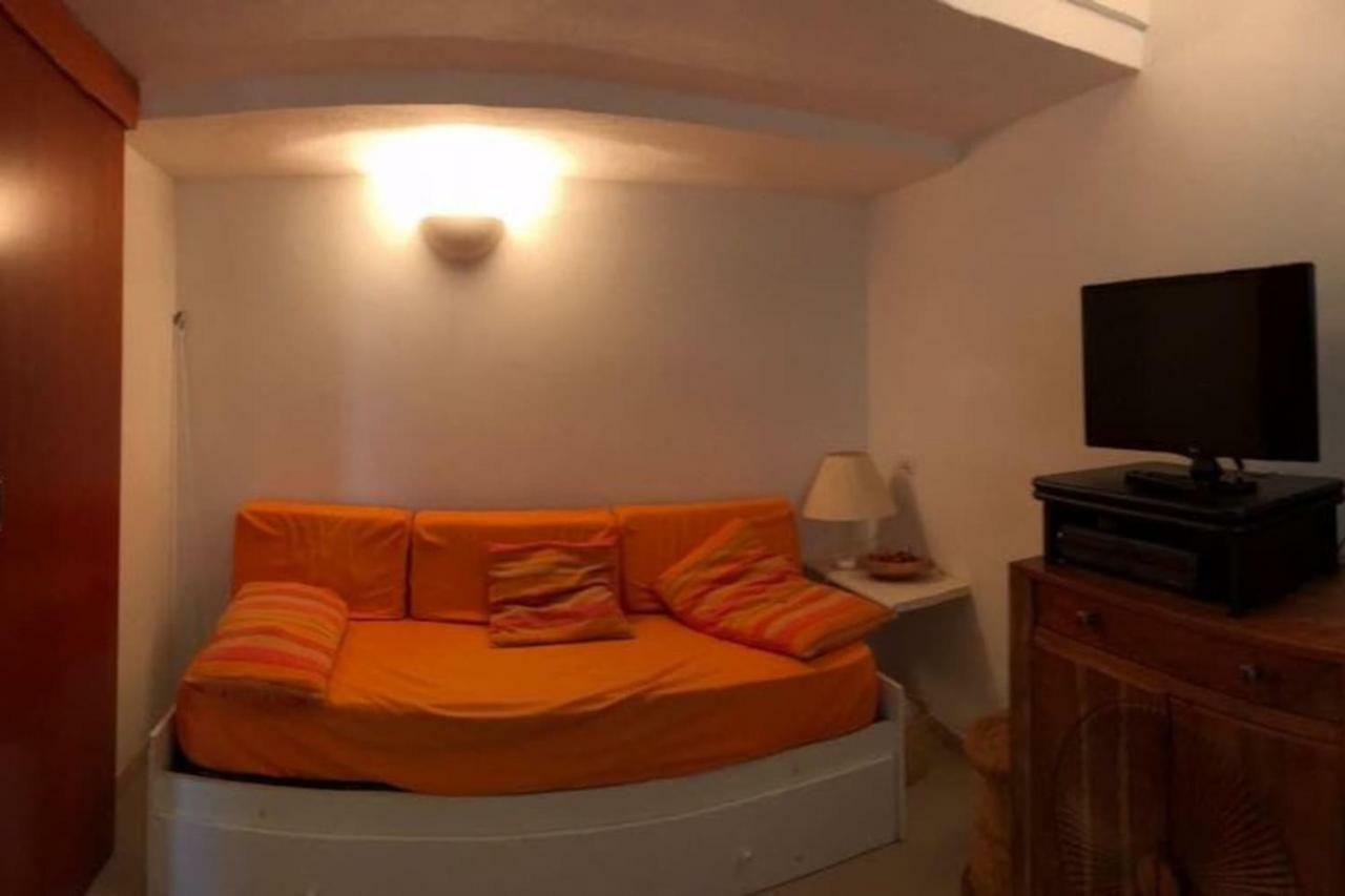Casa Vacanza La Terrazza Panoramica A 200 Mt Dal Mare Simius Exterior photo