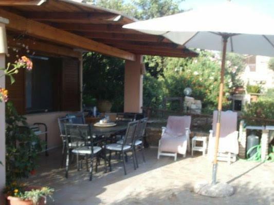 Casa Vacanza La Terrazza Panoramica A 200 Mt Dal Mare Simius Exterior photo